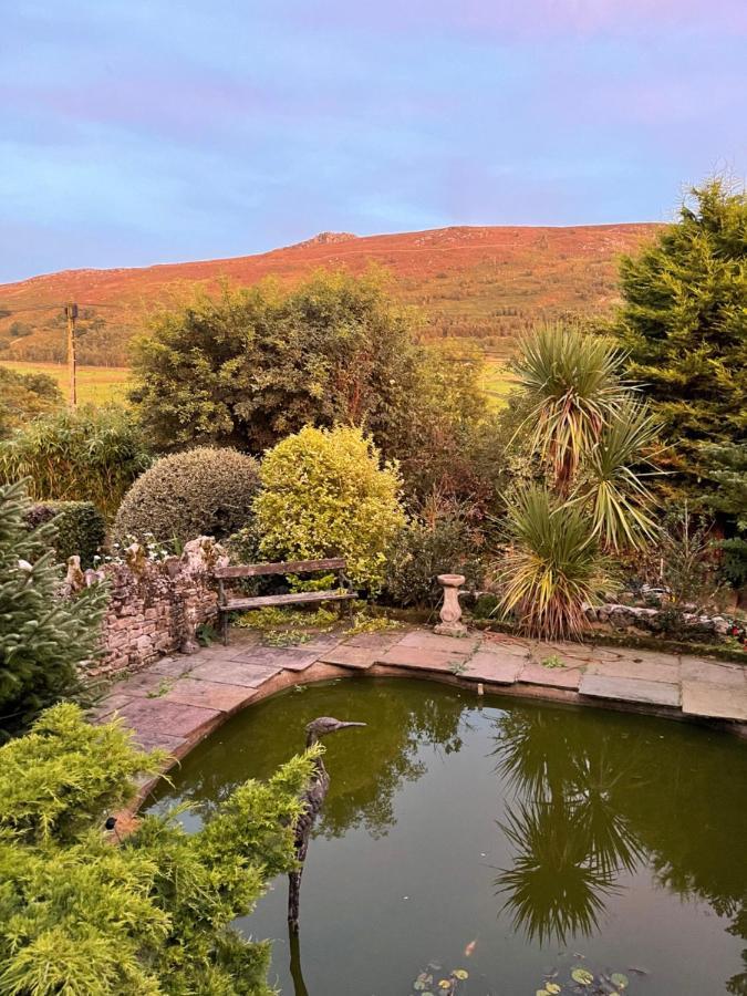 Simon'S Seat View Apartment Скиптън Екстериор снимка